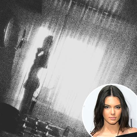 kendall jenner nude leak|70+ of Kendall Jenner naked Instagram photos